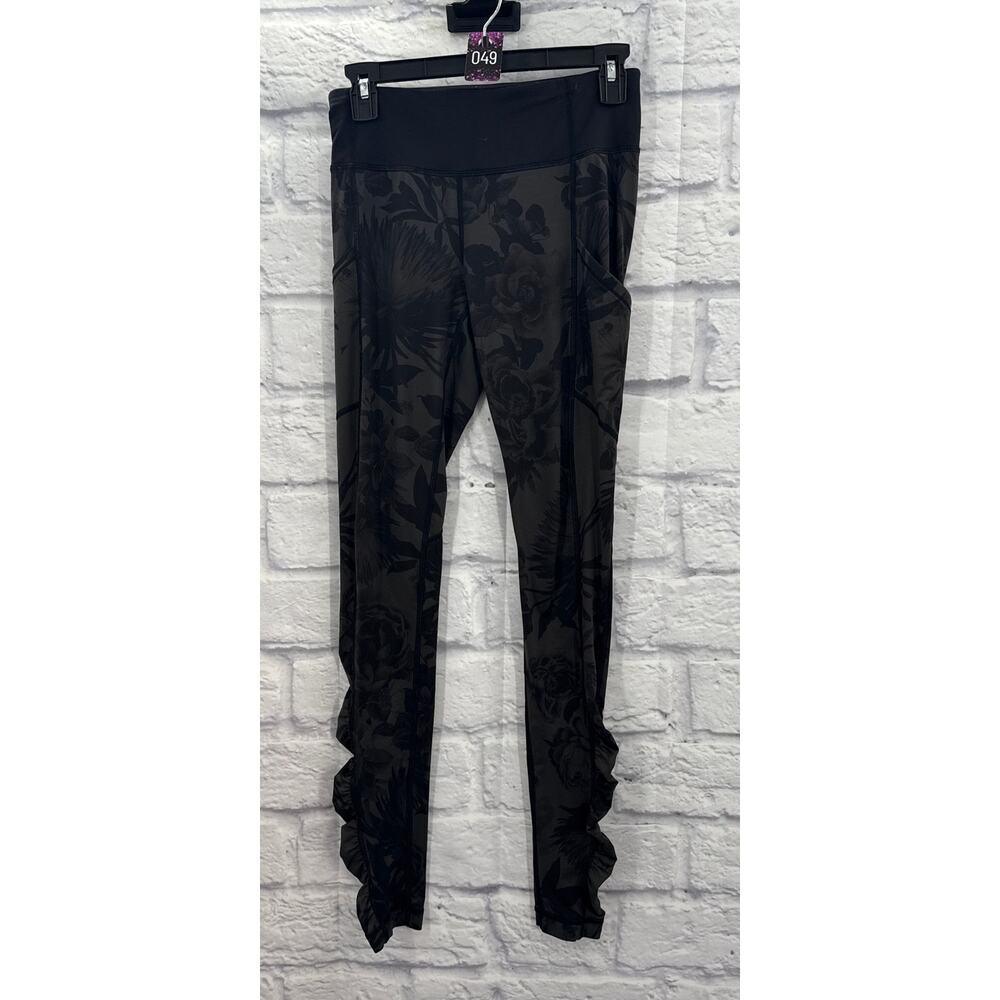 Lululemon Womens Leggings Charcoal and Black Floral 4